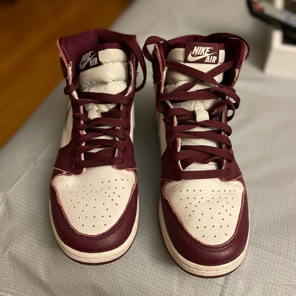 Jordan 1 Retro Bordeaux